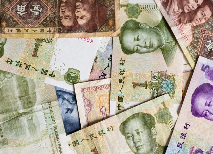 Эксперты назвали лучшую валюту для инвестиций в мае